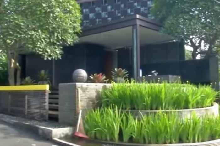 Alamat rumah ridwan kamil